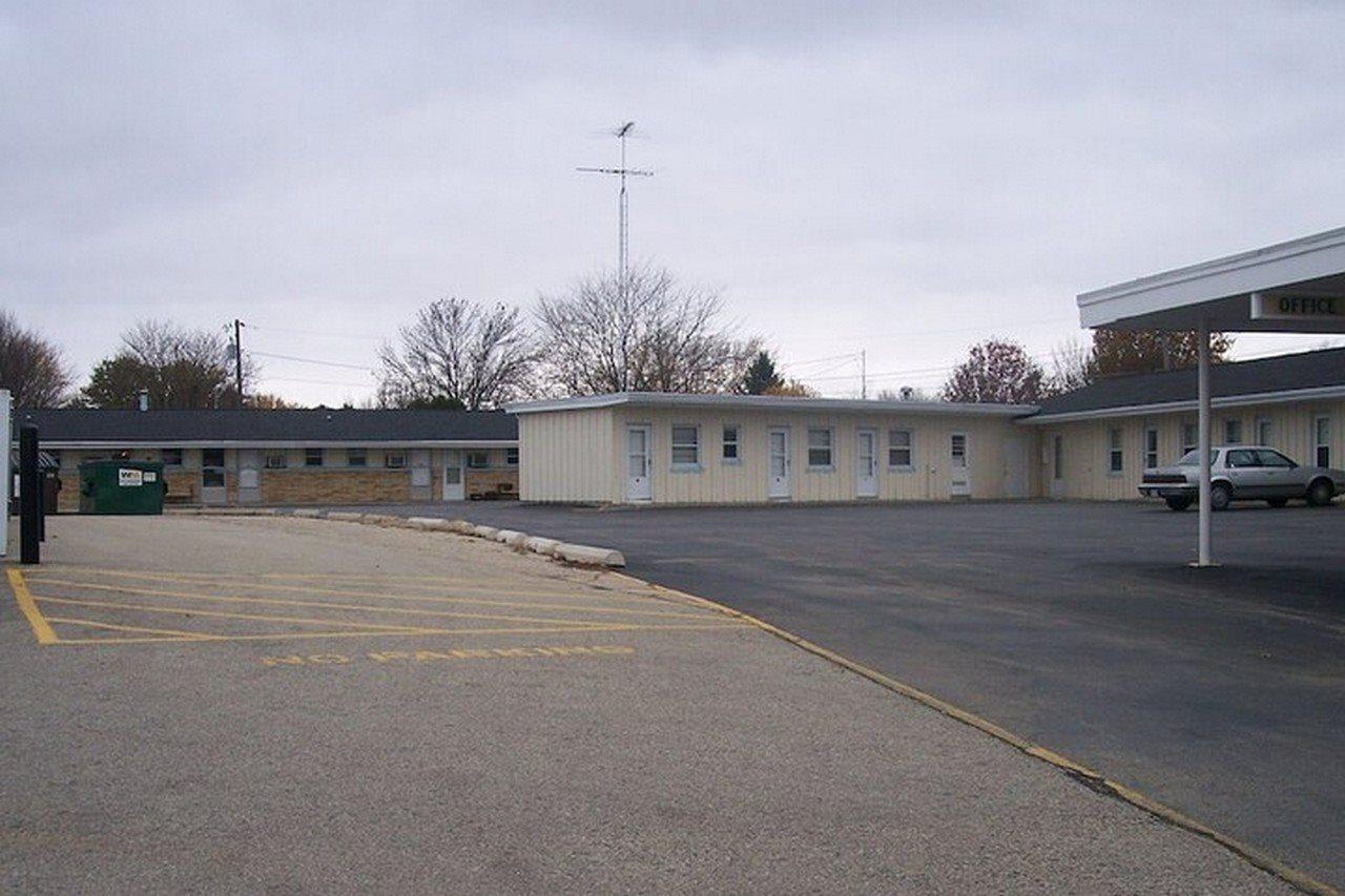 Grand View Motel Beaver Dam Bagian luar foto