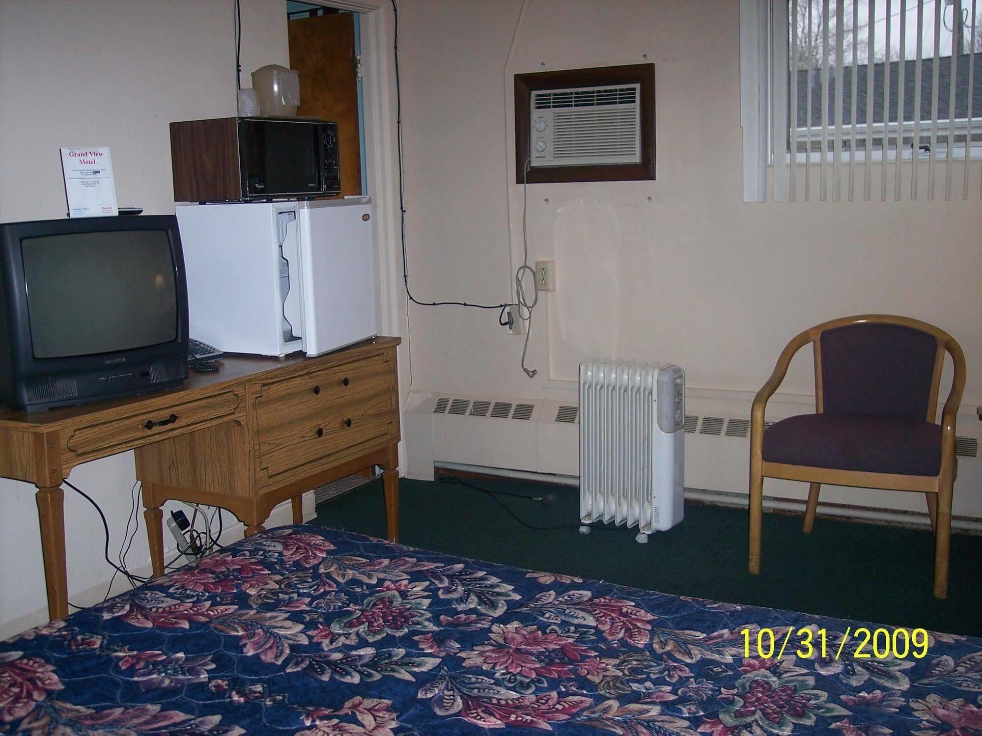 Grand View Motel Beaver Dam Bagian luar foto