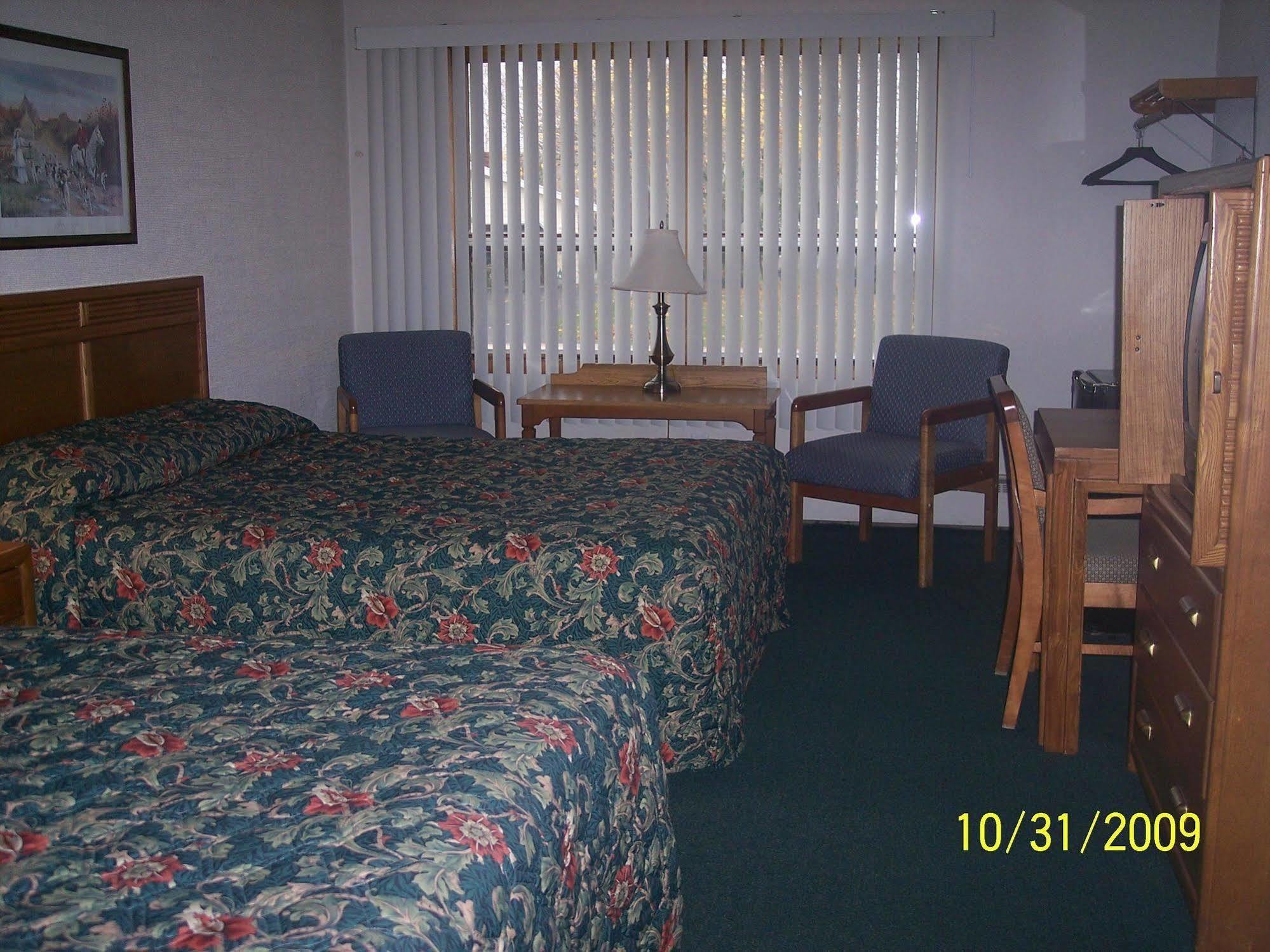 Grand View Motel Beaver Dam Bagian luar foto